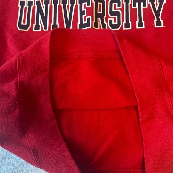 St. John’s University Crewneck Sweater - M/L - Picture 7 of 8